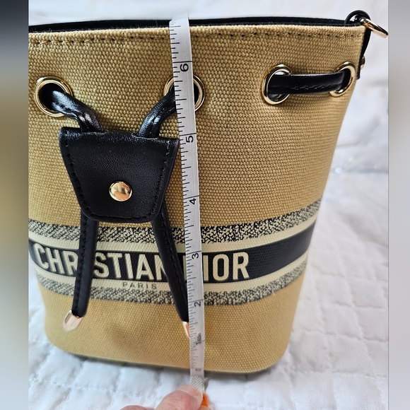 Dior Beautè VIP Crossbody Shoulder Bag NIB With All Accessories - Picture 15 of 16